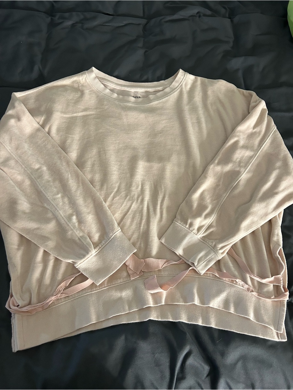 a.n.a Women's Scoop Neck Light Pink Crewneck Sweater